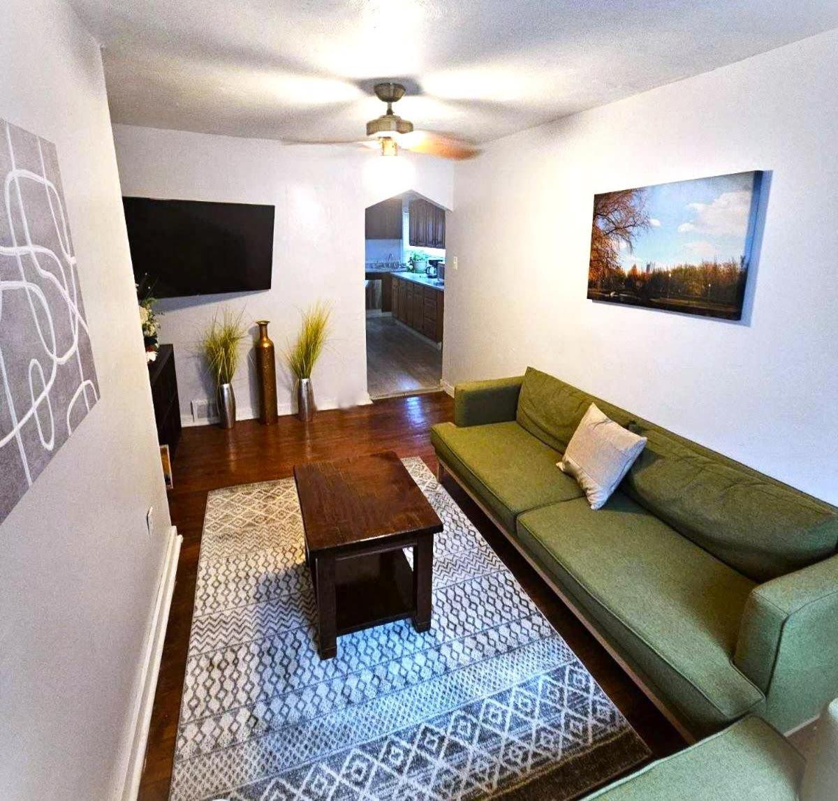 3 Bedroom Southside Pad - Sleeps 8 - Amazing Location 피츠버그 외부 사진
